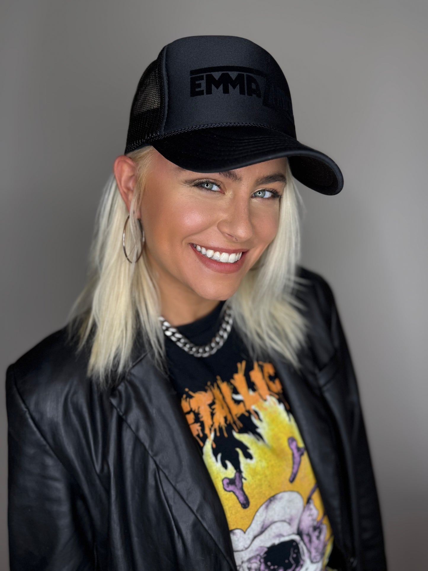 EZ Trucker - Black Out